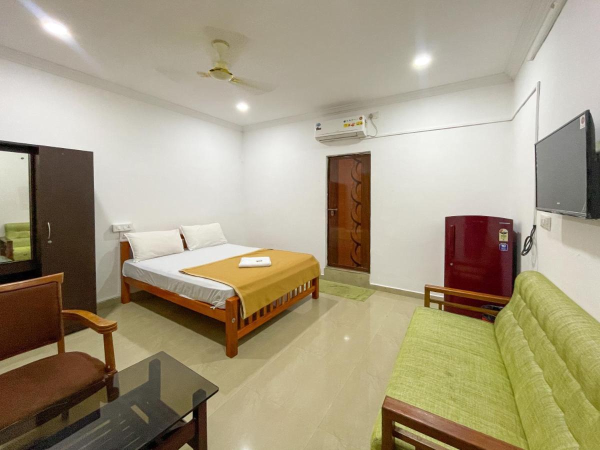 Hotel Awa Residency Kochi Esterno foto